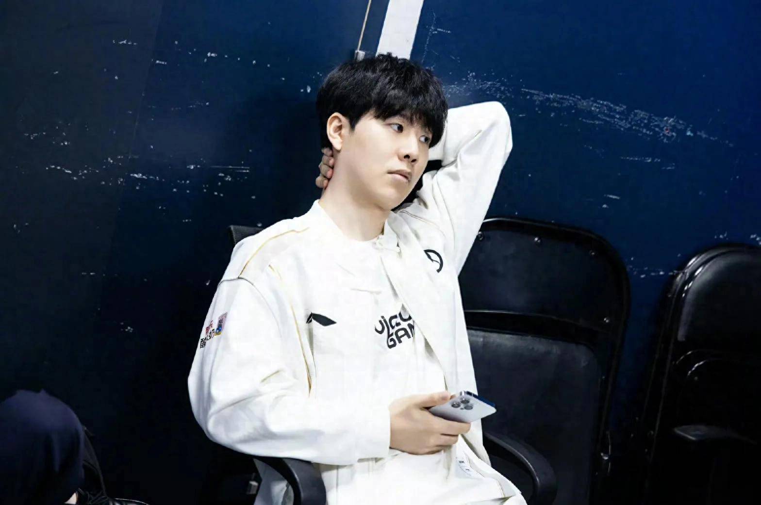 【赛前预告】2025LPL春季赛 1月26日 LNG vs BLG