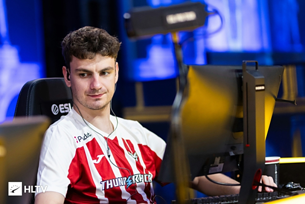 Crisp赛后更博：继续一起努力走下去吧